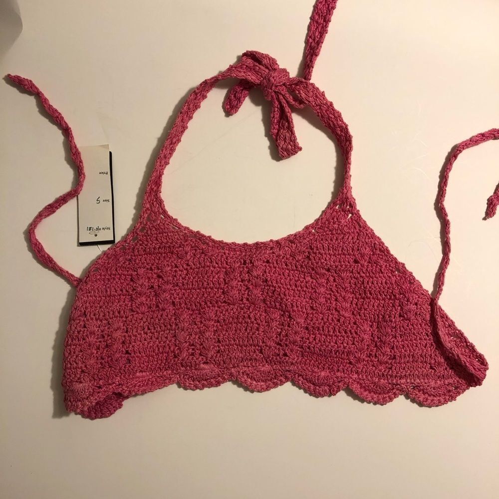 Top  - Picture 2 of 7